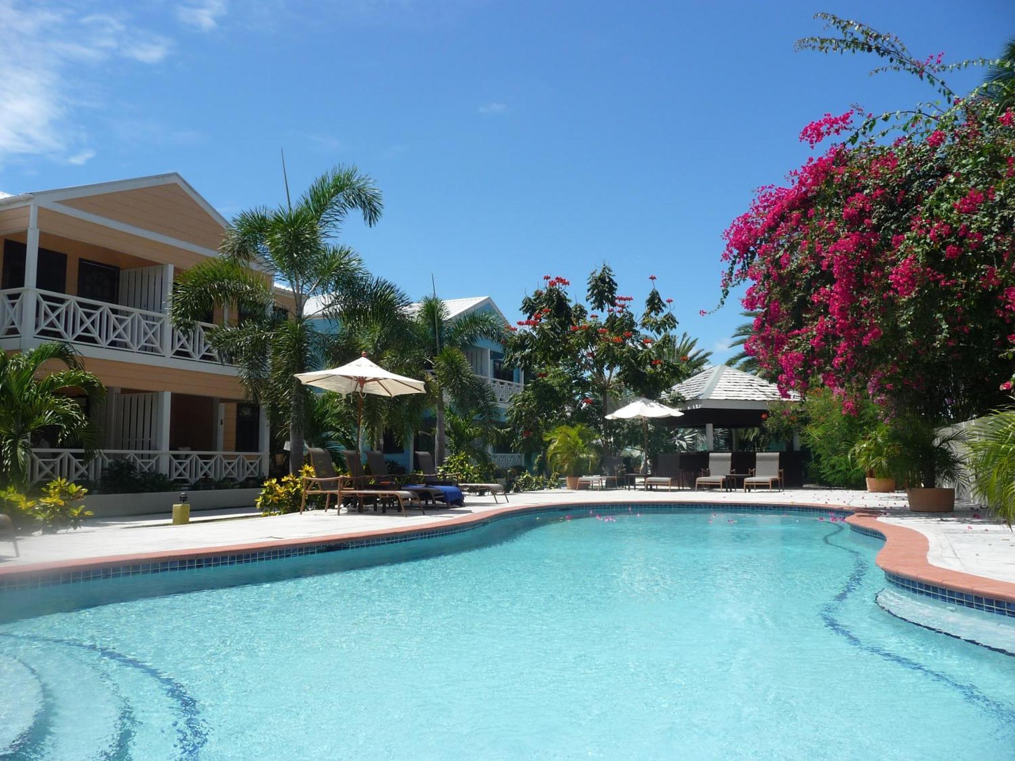 Buccaneer Beach Club Дикенсон-Бей Экстерьер фото