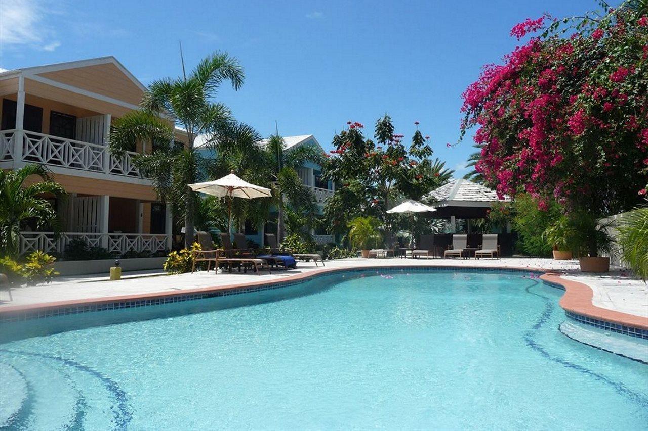 Buccaneer Beach Club Дикенсон-Бей Экстерьер фото