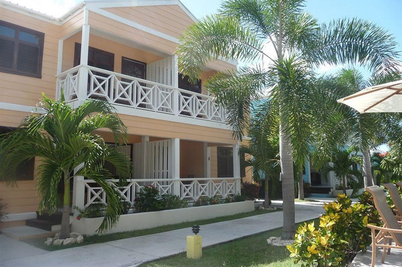 Buccaneer Beach Club Дикенсон-Бей Экстерьер фото