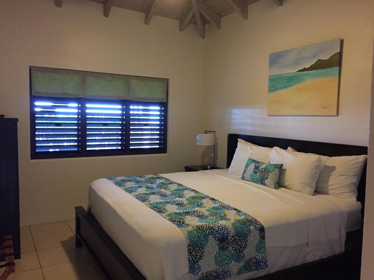Buccaneer Beach Club Дикенсон-Бей Экстерьер фото